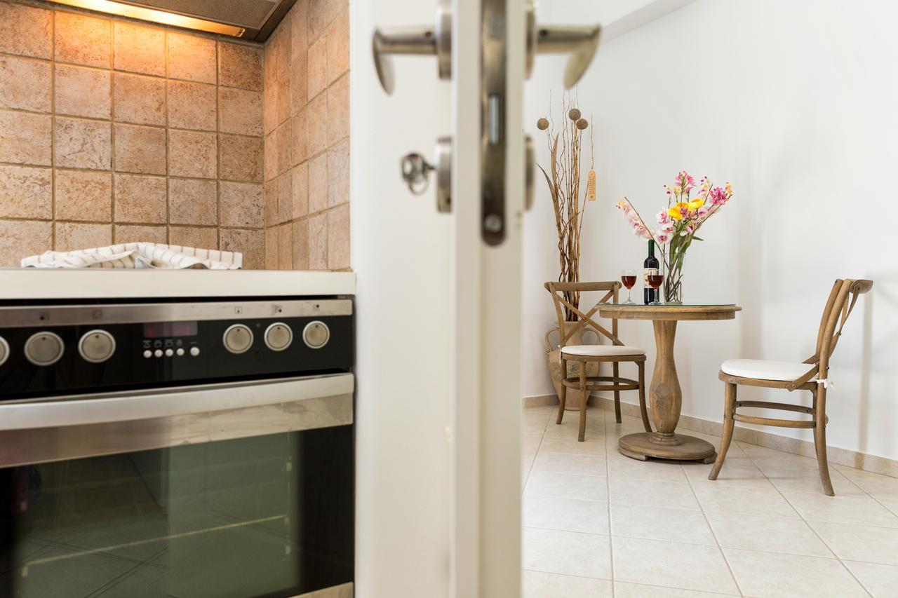 Panos Parikia Apartament *
